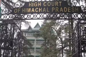 हिमाचल HC ने YS परमार विवि के VC और रजिस्ट्रार को जारी किए वारंट, अदालती आदेश की अनदेखी पड़ी भारी