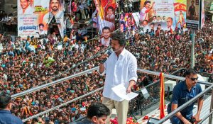 तमिलनाडु चुनाव 2026: किसानों की कर्ज माफी, शादी पर 8 ग्राम सोना… थलापति विजय के 7 बड़े वादों ने बदला सियासी माहौल