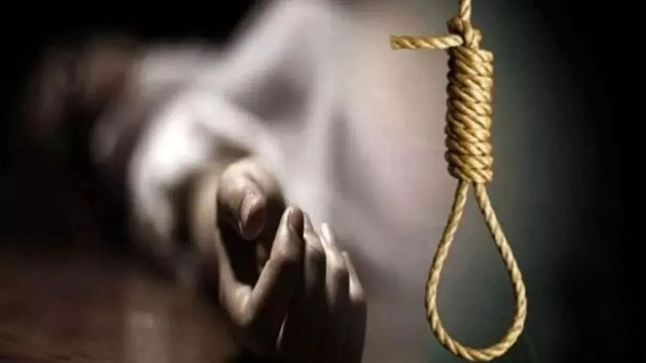 दोनों ने तलाक देकर रचाई थी शादी, नवविवाहिता ने लगाया फंदा