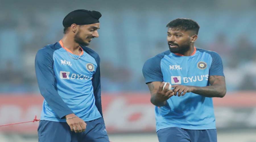 T20I में सबसे ज्यादा गेंद फेंकने वाले टॉप-5 भारतीय, नंबर-1 नाम जानकर रह जाएंगे हैरान