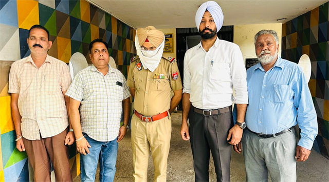 विजिलेंस ने 14,000 रुपये की रिश्वत लेते ASI को रंगे हाथों किया गिरफ्तार