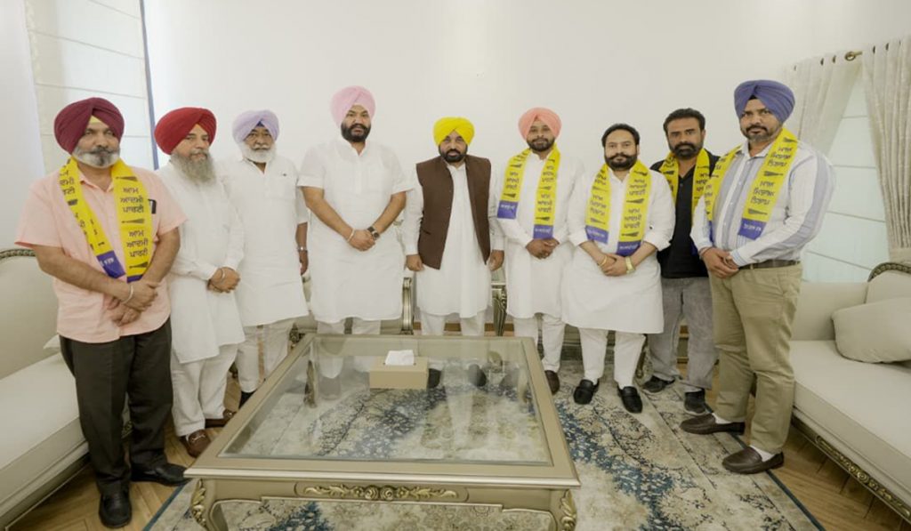Punjab Congress leader joins AAP