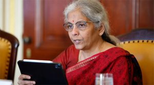 वित्त मंत्री ने ईंधन, उर्वरक और विदेशी मुद्रा पर ध्यान देने की आवश्यकता पर दिया बल