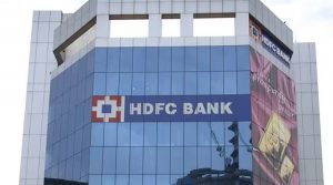 HDFC बैंक पर लगा करोड़ों की हेराफेरी का आरोप, जानें क्या है पूरा मामला