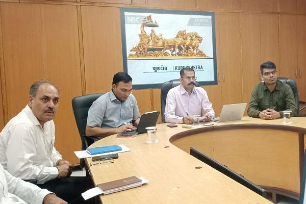 Haryana News : जनगणना का काम शुरू नहीं करने पर दो क्लर्क नामजद