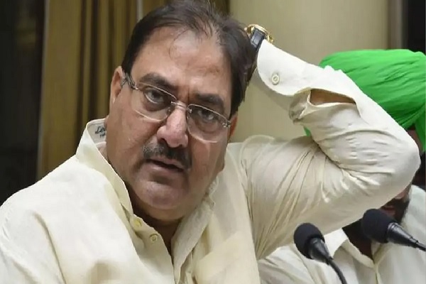 Haryana News : अभय चौटाला का बड़ा हमला : भाजपा में कुलदीप बिश्नोई ‘बोझ’