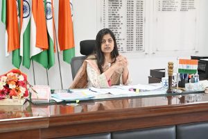 Haryana News : डीसी ने जनगणना ड्यूटी में लापरवाही पर शिक्षकों को थमाए नोटिस
