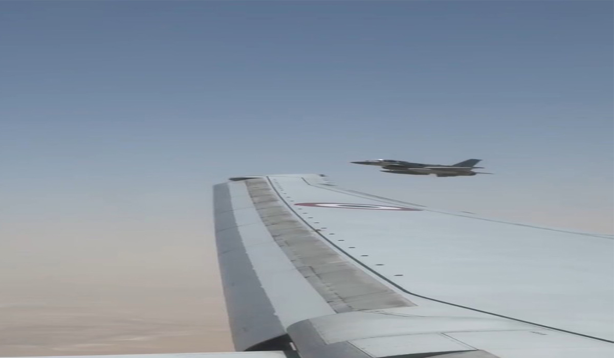 UAE पहुंचने पर PM Modi भव्य स्वागत, F-16 फाइटर जेट ने प्रधानमंत्री के विमान को किया एस्कॉर्ट