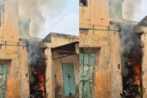 Haryana News : पुरानी अनाज मंडी में भीषण आग, लाखों का सामान खाक