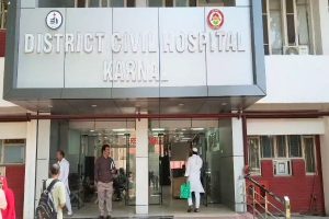 अस्पताल से मोस्ट वांटेड फरार, बेडशीट ओढ़कर तोड़ा घेरा