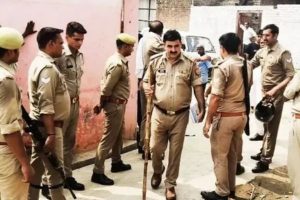 police-who-went-to-arrest-were-beaten-up