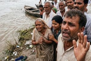 three-youths-drowned-ganga-dussehra-administration-delay-ganga-dussehra