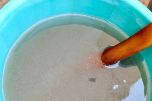 गंदे पानी के लिए अल्टीमेटम, मटका फोड़ प्रदर्शन की चेतावनी