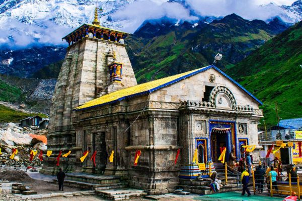 Weather Effect on Kedar Nath Yatra : खराब मौसम के चलते थम गई केदारनाथ यात्रा