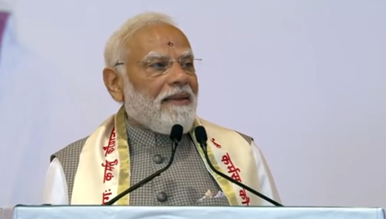 हम सब ‘लोटस’ की छत्रछाया में और यही देश को नई ऊंचाइयों पर ले जाएगी: PM MODI