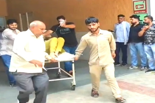 Haryana News : अस्पताल की डाटा एंट्री ऑपरेटर ने की खुदकुशी की कोशिश, पीजीआई भर्ती