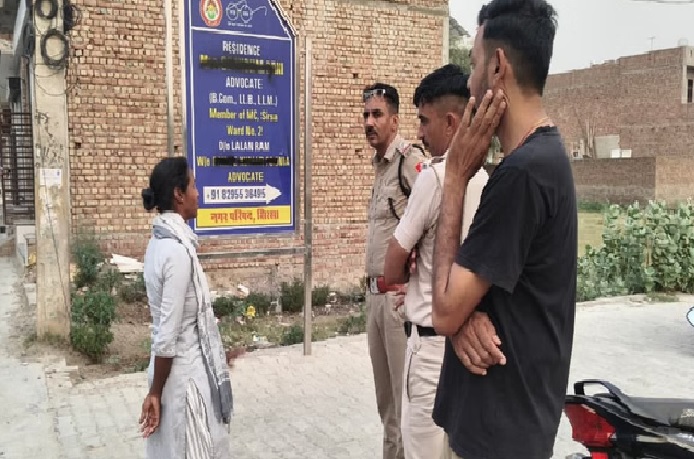 Haryana News : वकील सरपंच ने नहीं कराई जमानत, बोर्ड पर पोती कालिख