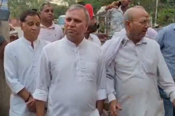 धार्मिक स्थल तोड़ने पर कांग्रेसी नेताओं का विरोध, लगाया ध्यान भटकाने का आरोप