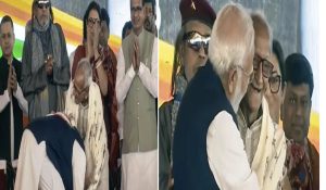 कौन हैं 98 वर्षीय माखनलाल सरकार? पीएम मोदी ने मंच पर पैर छूए और गले लगाकर लिया आशीर्वाद