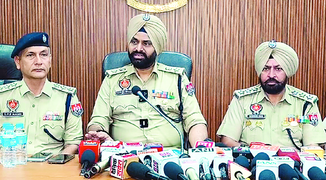 पाकिस्तान से 3 किलो हैरोइन मंगवाने वाला तस्कर गोपी गिरफ्तार