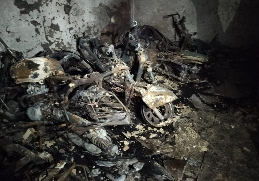 Delhi building fire