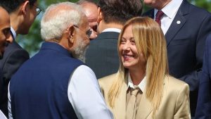 G-7 समिट में फिर मिले PM मोदी और मेलोनी, इटली की प्रधानमंत्री बोलीं- हम इंस्टाग्राम पर सबसे चर्चित कपल