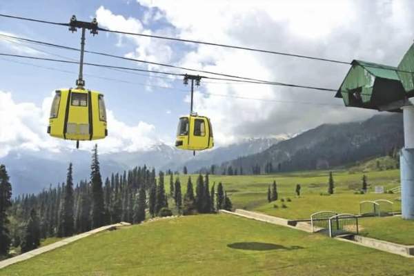 Jammu Kashmir: एक महीने बाद फिर शुरू होगी गुलमर्ग गोंडोला सेवा, पर्यटन कारोबार को मिलेगी राहत
