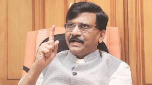 शरद पवार-एकनाथ शिंदे की मुलाकात पर भड़के संजय राउत, बोले- ‘गद्दारों को वैधता न दें’
