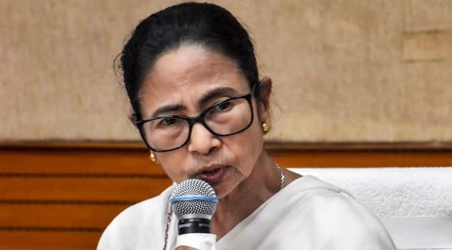 गृह मंत्रालय पर भड़काऊ टिप्पणी को लेकर ममता बनर्जी के खिलाफ FIR दर्ज