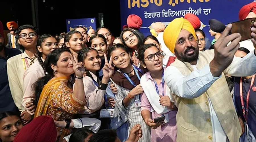 बराबर नंबर होने पर मिलेगा सेम रैंक, पंजाब सरकार ने पंजाब बोर्ड की परीक्षाओं में किया बड़ा बदलाव