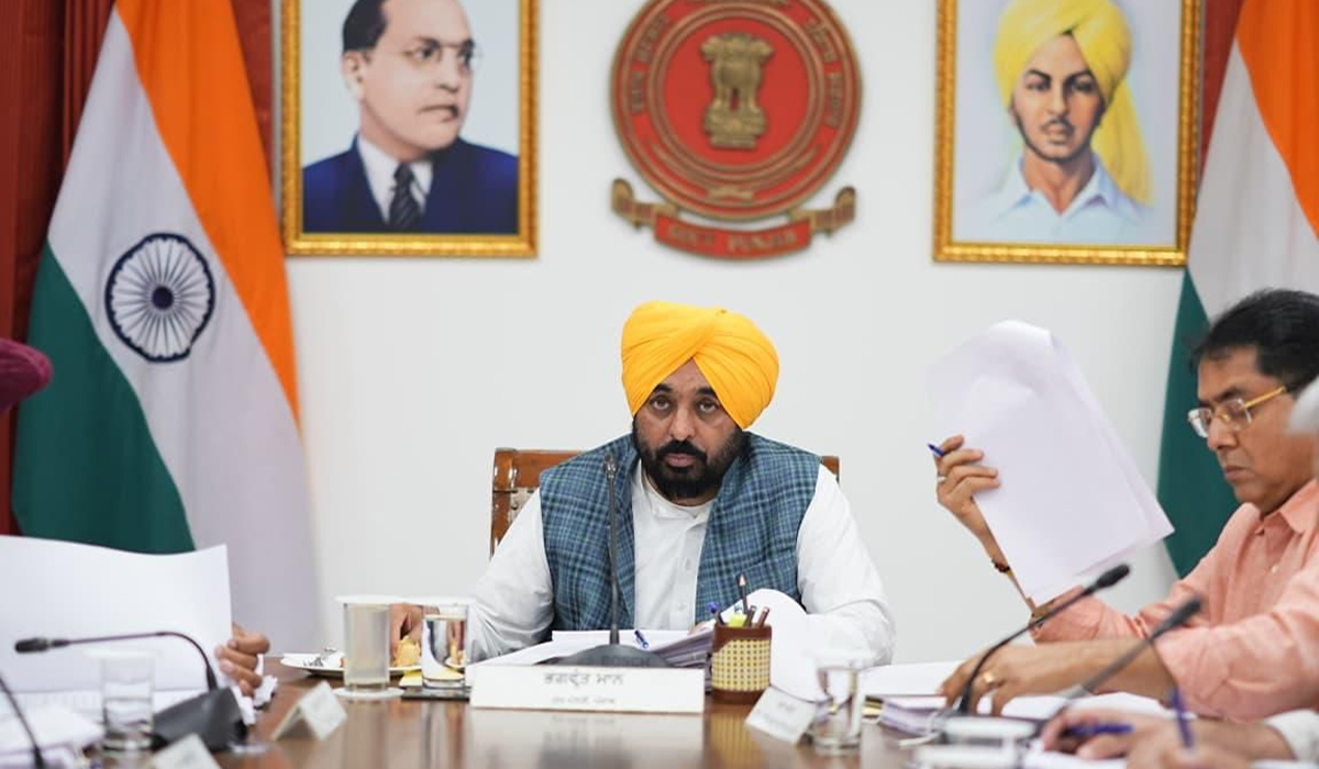 Punjab Cabinet Meeting: पंजाब कैबिनेट की आज अहम बैठक, इन बड़े प्रस्तावों पर लग सकती है मुहर