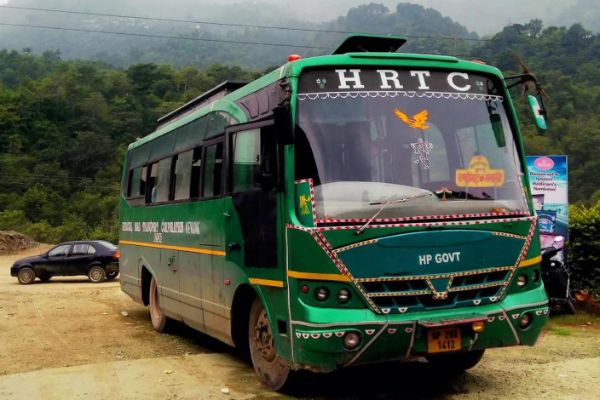 ‘खजाना खाली, बढ़ता बकाया’ : कर्मचारियों के 500 करोड़ चुकाने को कर्ज लेगा