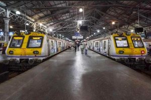 Murder in Mumbai local train