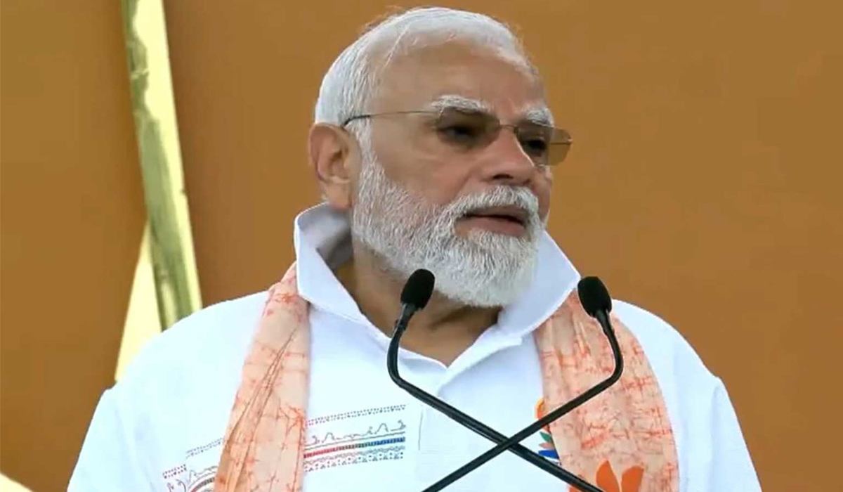 योग ने पूरे विश्व को एक साथ जोड़ा, अंतरराष्ट्रीय योग दिवस पर पीएम मोदी ने महान विभूतियों को किया याद