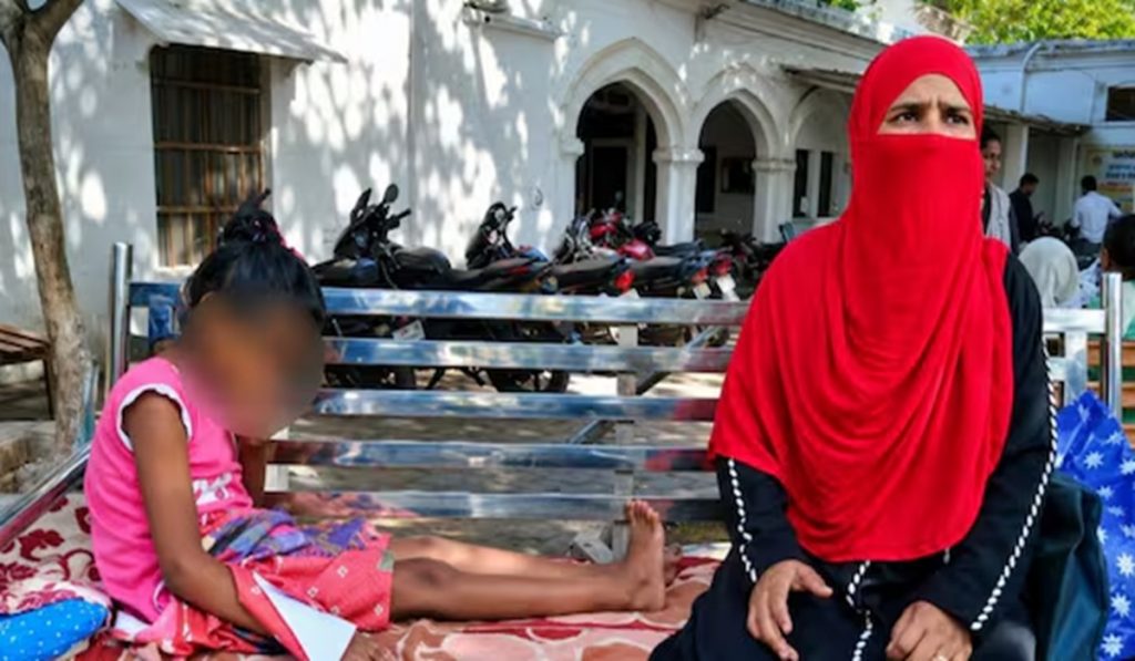 Muslim Woman Accuses Doctor Broke Daughter Bone