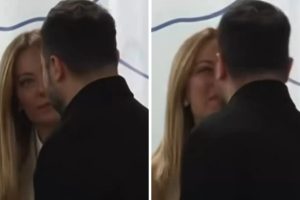 Zelenskyy-Meloni Viral Video: G7 सम्मेलन में जेलेंस्की ने मेलोनी को ‘Kiss’ की, वायरल वीडियो बना चर्चा का विषय