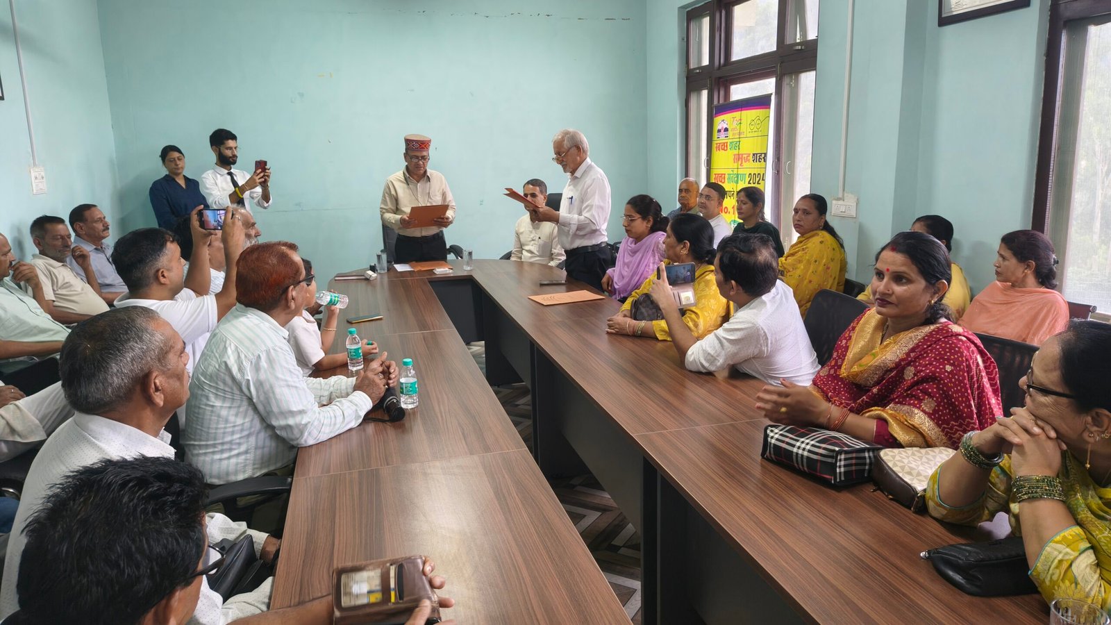 सरकाघाट नगर परिषद के अध्यक्ष एवं उपाध्यक्ष ने ली पद एवं गोपनीयता की शपथ