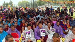 Kullu: ढालपुर में गूंजा तिब्बत की आजादी का मुद्दा, तिब्बती युवाओं ने चीन के खिलाफ किया प्रदर्शन