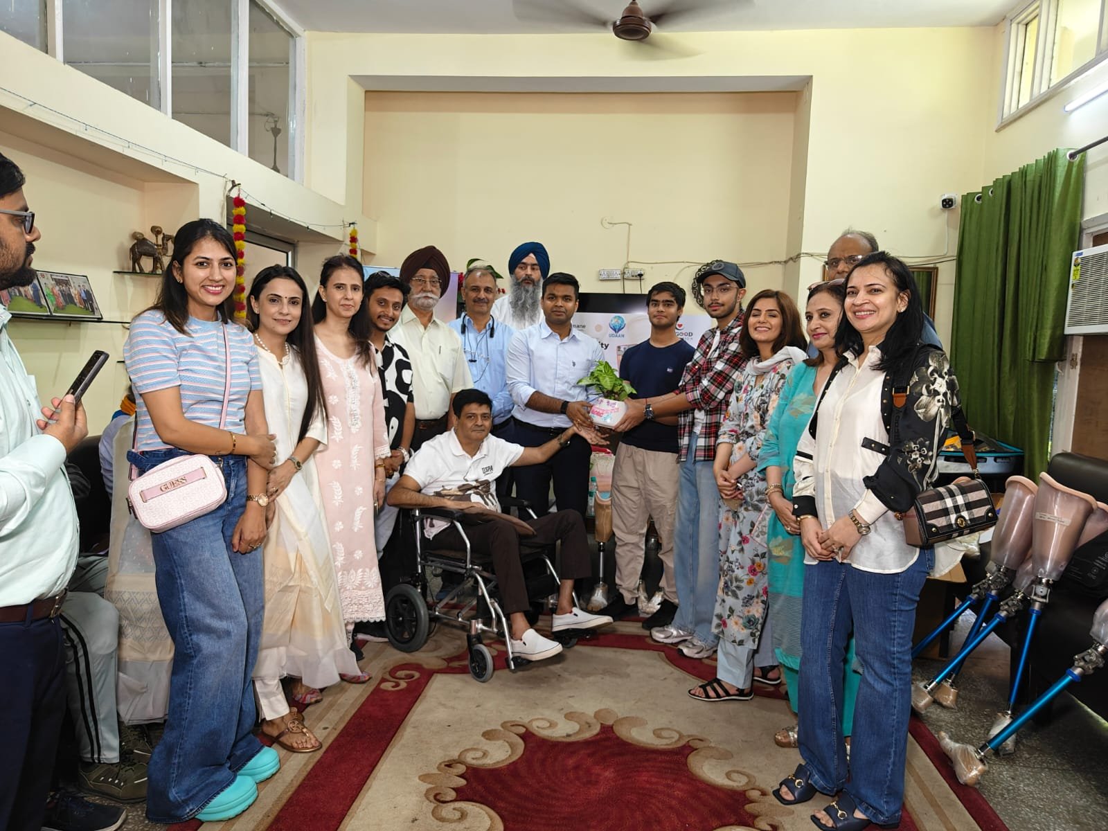 लुधियाना में 23 दिव्यांगों को मिले मुफ्त कृत्रिम अंग, उड़ान म्यूजिक बैंड की पहल की हुई सराहना