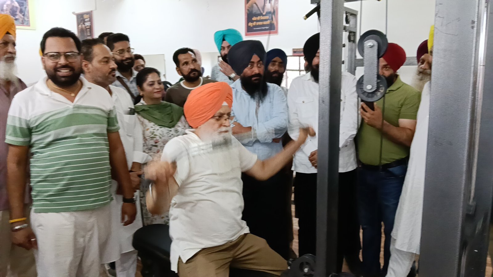 नशे के खिलाफ अभियान, जिम का उद्घाटन