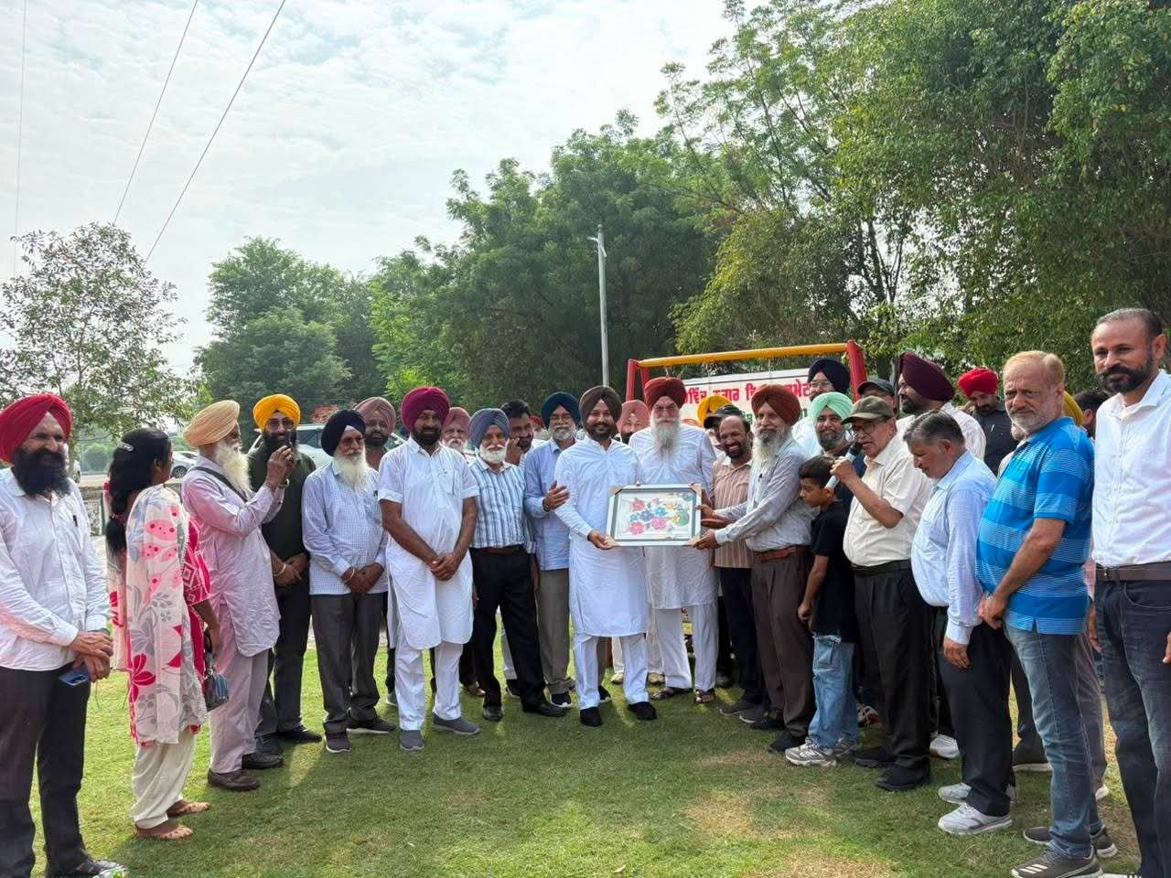 स्पीकर कुलतार सिंह संधवां ने अरविंद नगर में ओपन जिम का किया उद्घाटन