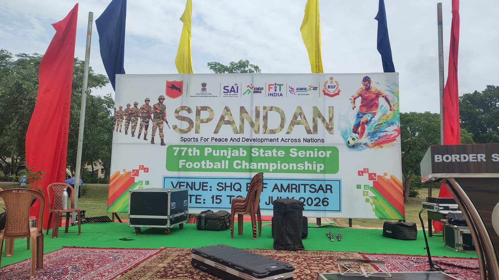 BSF ने खासा में इंटर-डिस्ट्रिक्ट फुटबॉल कॉम्पिटिशन किया ऑर्गनाइज