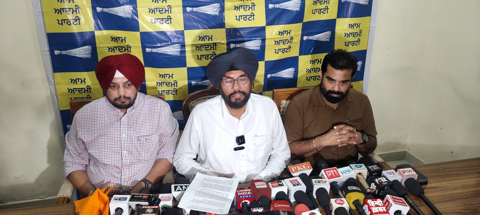 अमेरिका के साथ किए गए समझौते से प्रधानमंत्री कर रहे देश का नुकसान