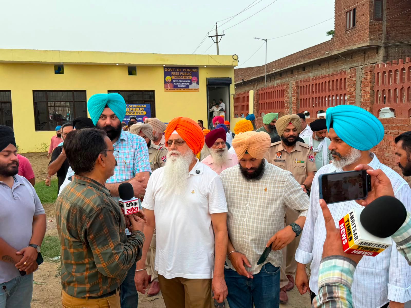 रंगला पंजाब योजना के तहत निःशुल्क पब्लिक इंडोर जिम को किया जनता को समर्पित
