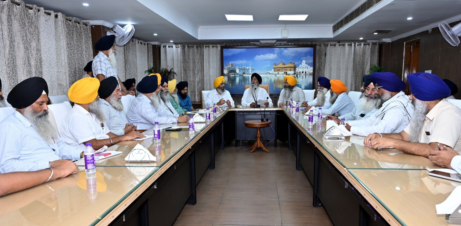 डबवाली और गांव सक्का वाली में पवित्र गुरबानी की बेअदबी, SGPC प्रधान ने की निंदा