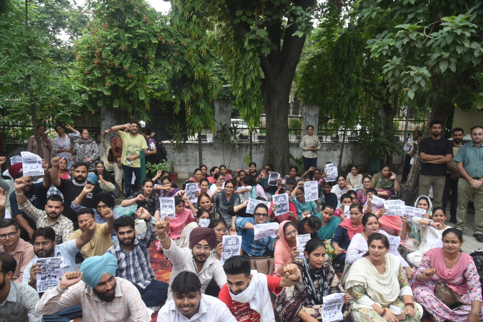 हड़ताल पर रहेंगे आम आदमी पार्टी के मोहल्ला क्लिनिक के कर्मचारी, सरकार से की मांग