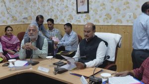 छोटा शिमला आयुवैदिक अस्पताल की रोगी कल्याण समिति की बैठक आयोजित, मंत्री यादवेंद्र गोमा रहे मौजूद