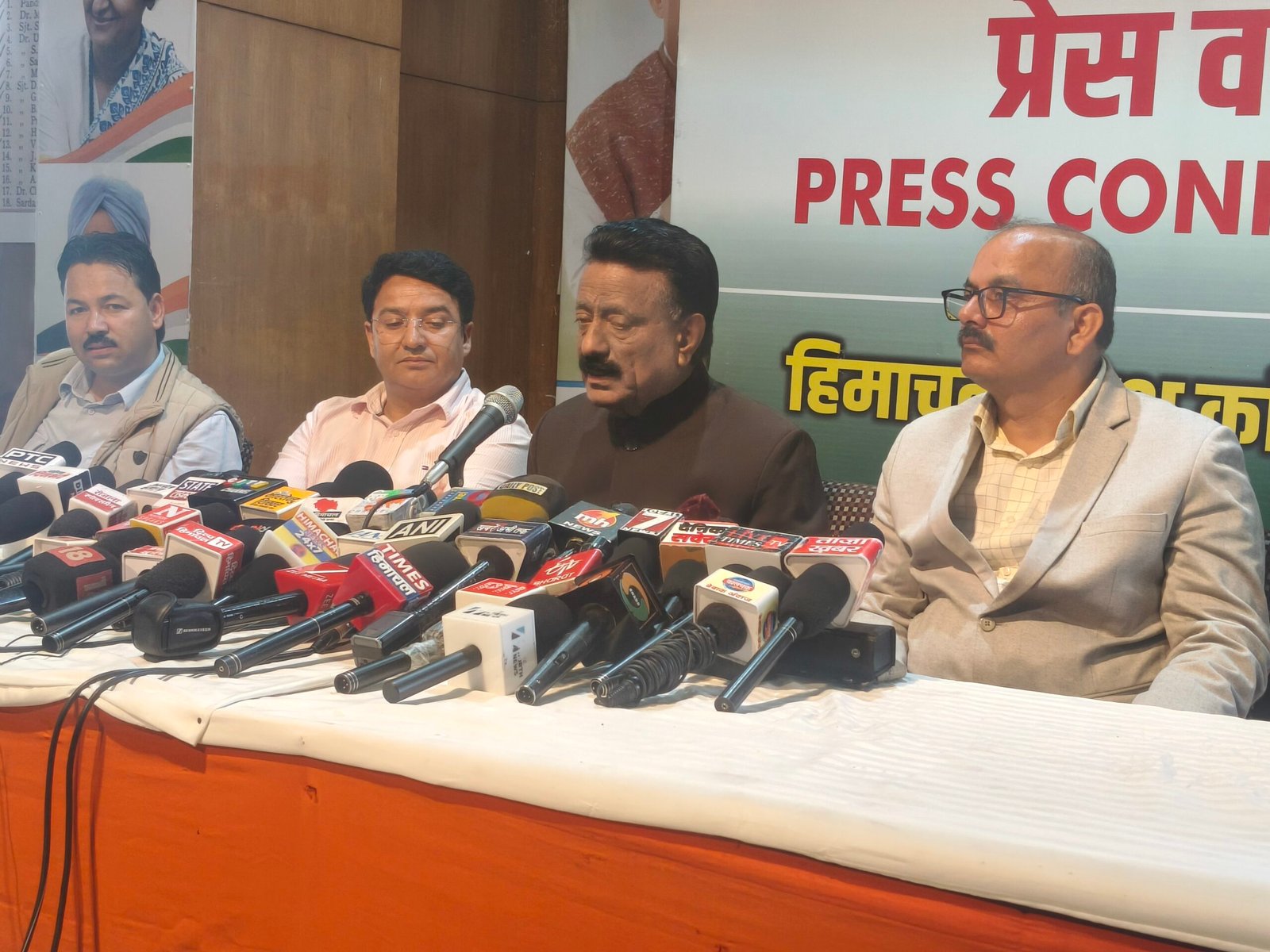 केंद्र की मोदी सरकार में जिम्मेदारियों के प्रति नहीं बची कोई नैतिकता: कुलदीप राठौर