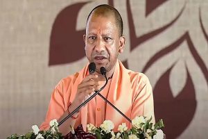 ‘हनुमानगढ़ी दर्शन के बाद मछली की दावत, फिर राम-राम चिल्लाते’, अजय राय पर CM योगी का तंज