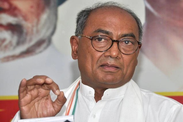 राम मंदिर चंदा विवाद: दिग्विजय सिंह का आरोप- पीएम मोदी चंपत राय को बचा रहे